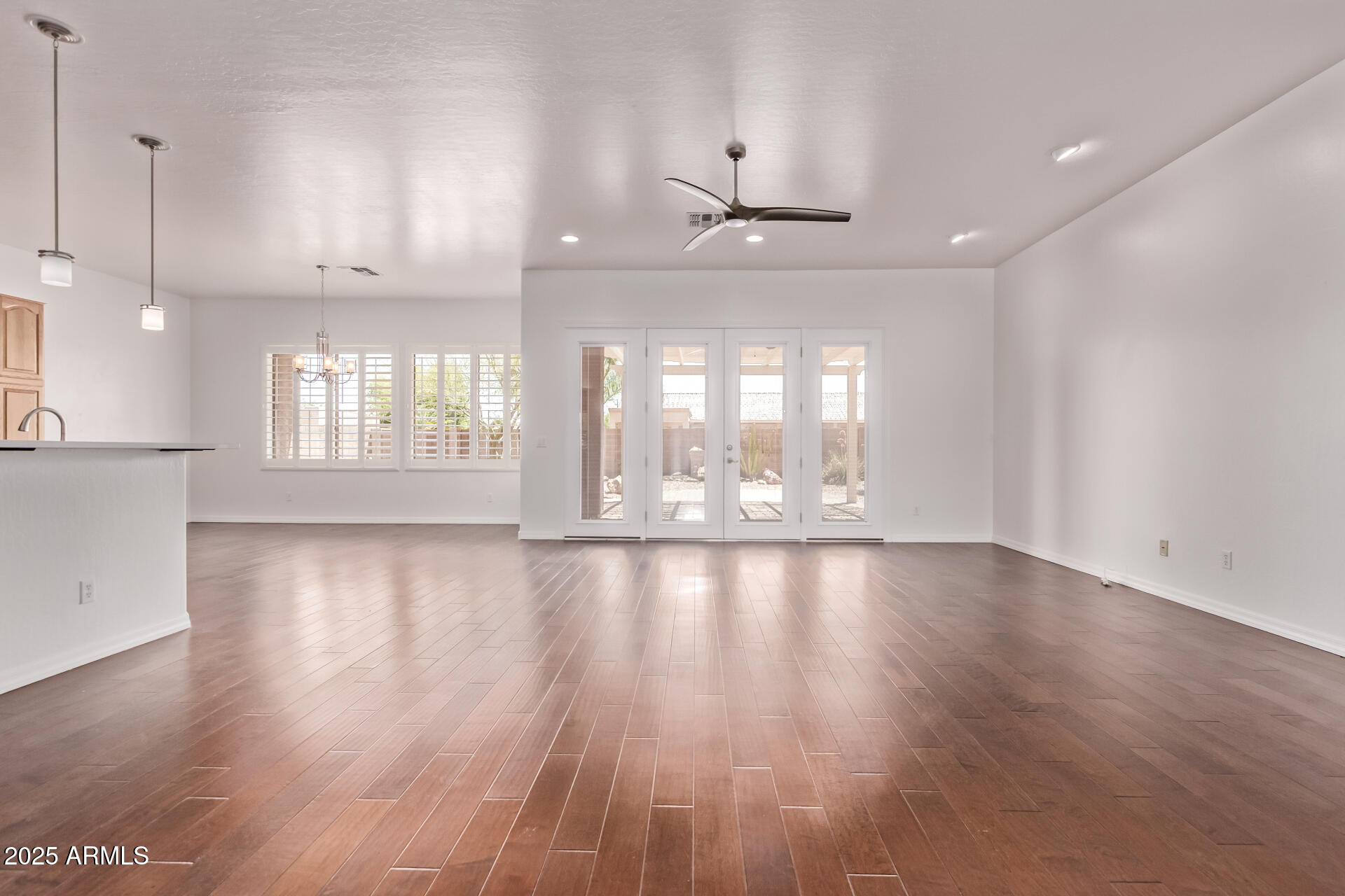 279 W STIRRUP Lane