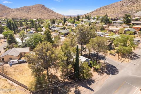 215 CENTER Avenue Bisbee AZ 85603