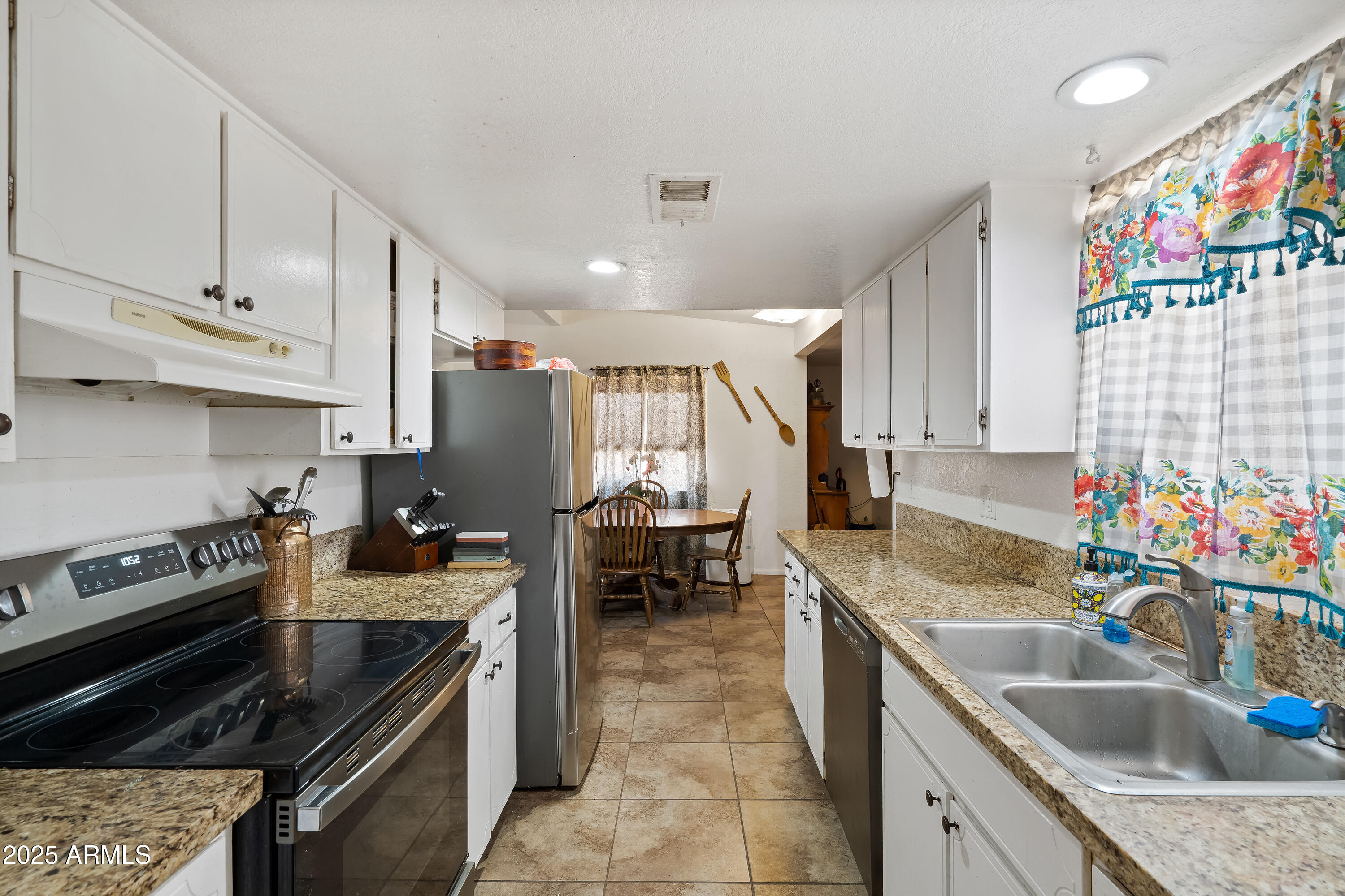 Homes 3 1188 MESQUITE Drive