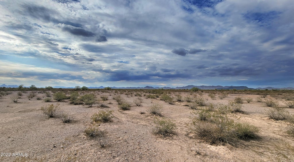 Photo of 0 N 403rd Avenue #1, Tonopah, AZ 85354 (MLS # 7094088)