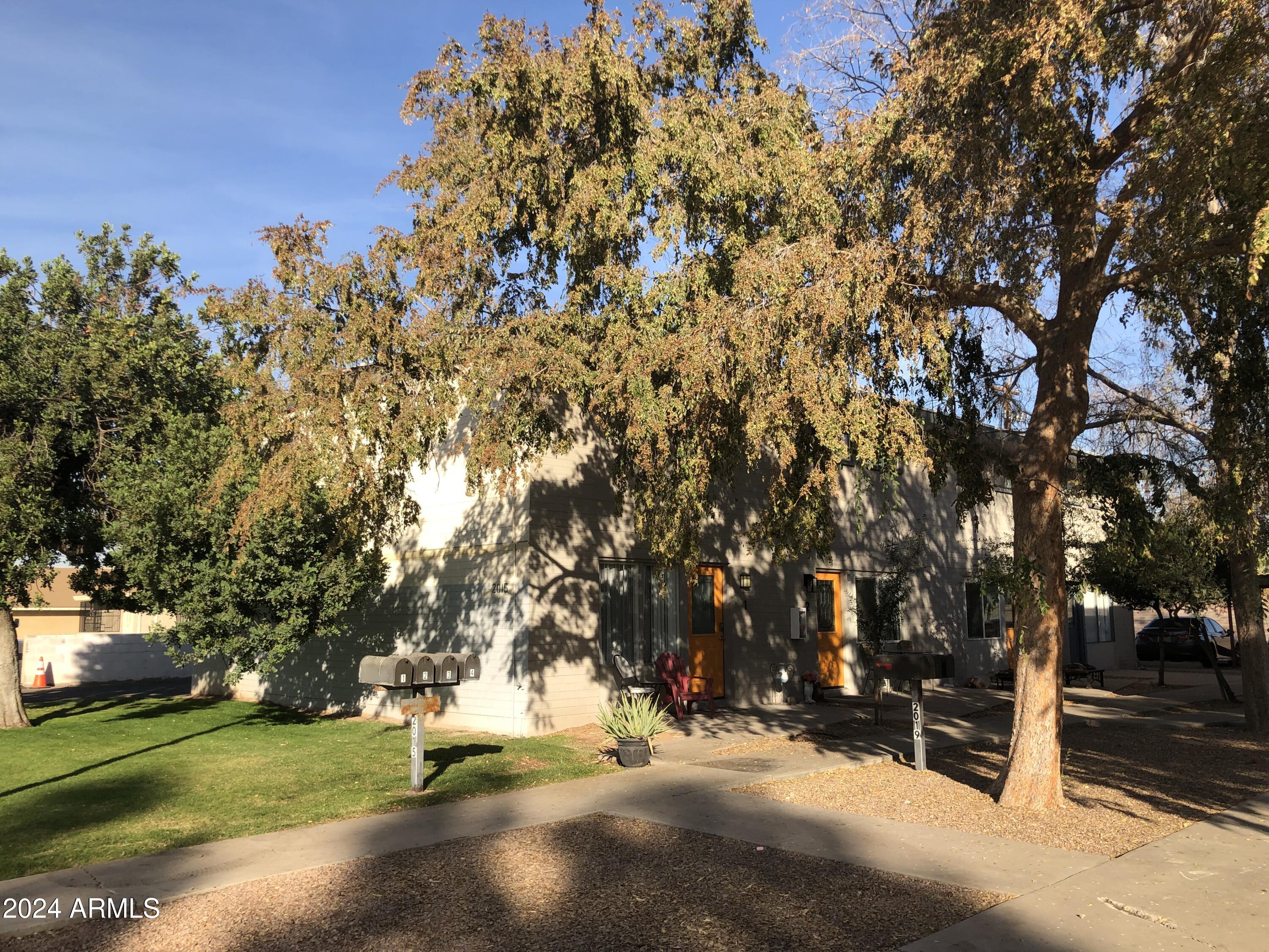 2015 S GRANADA Drive 1