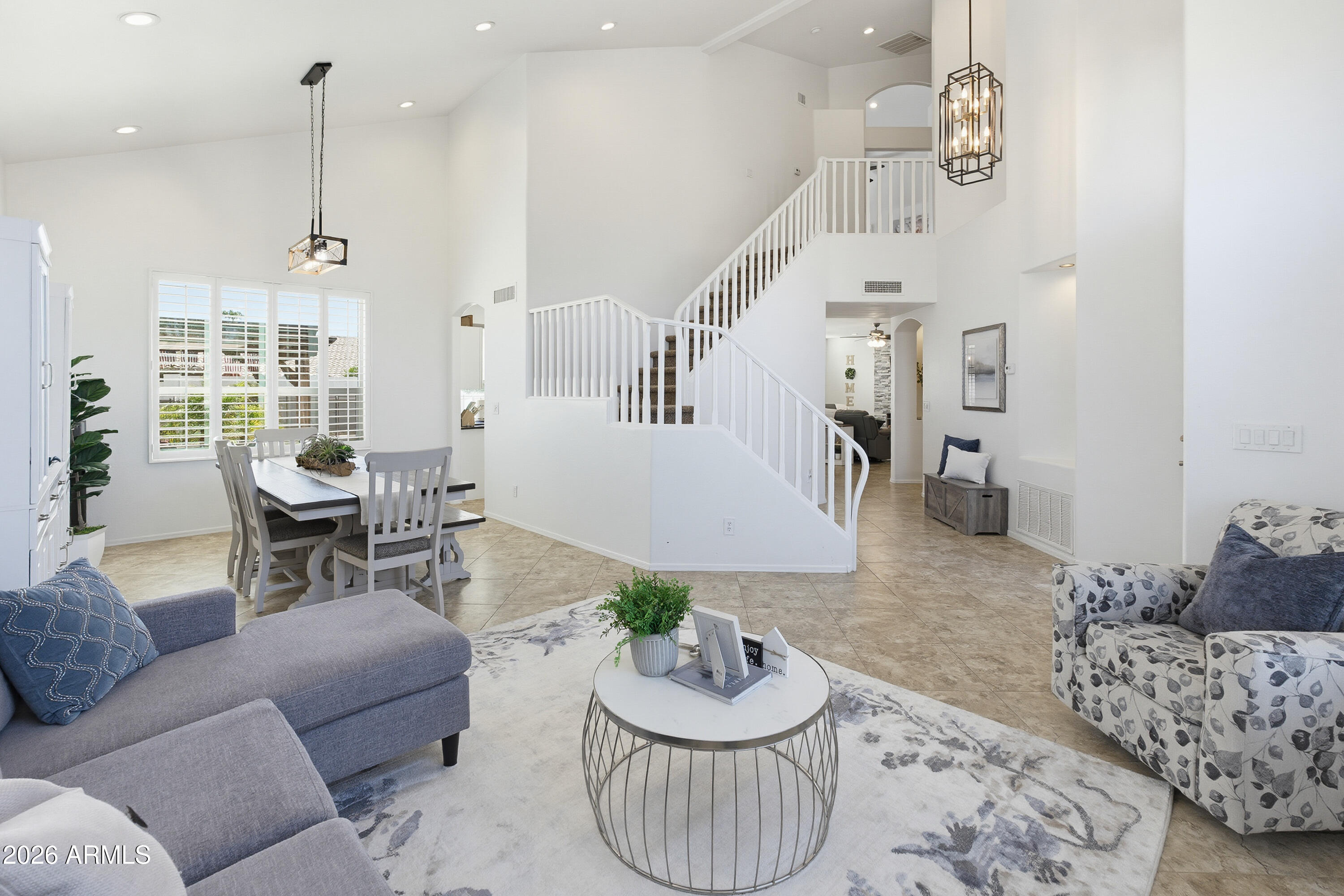 13 W SILVERWOOD Drive