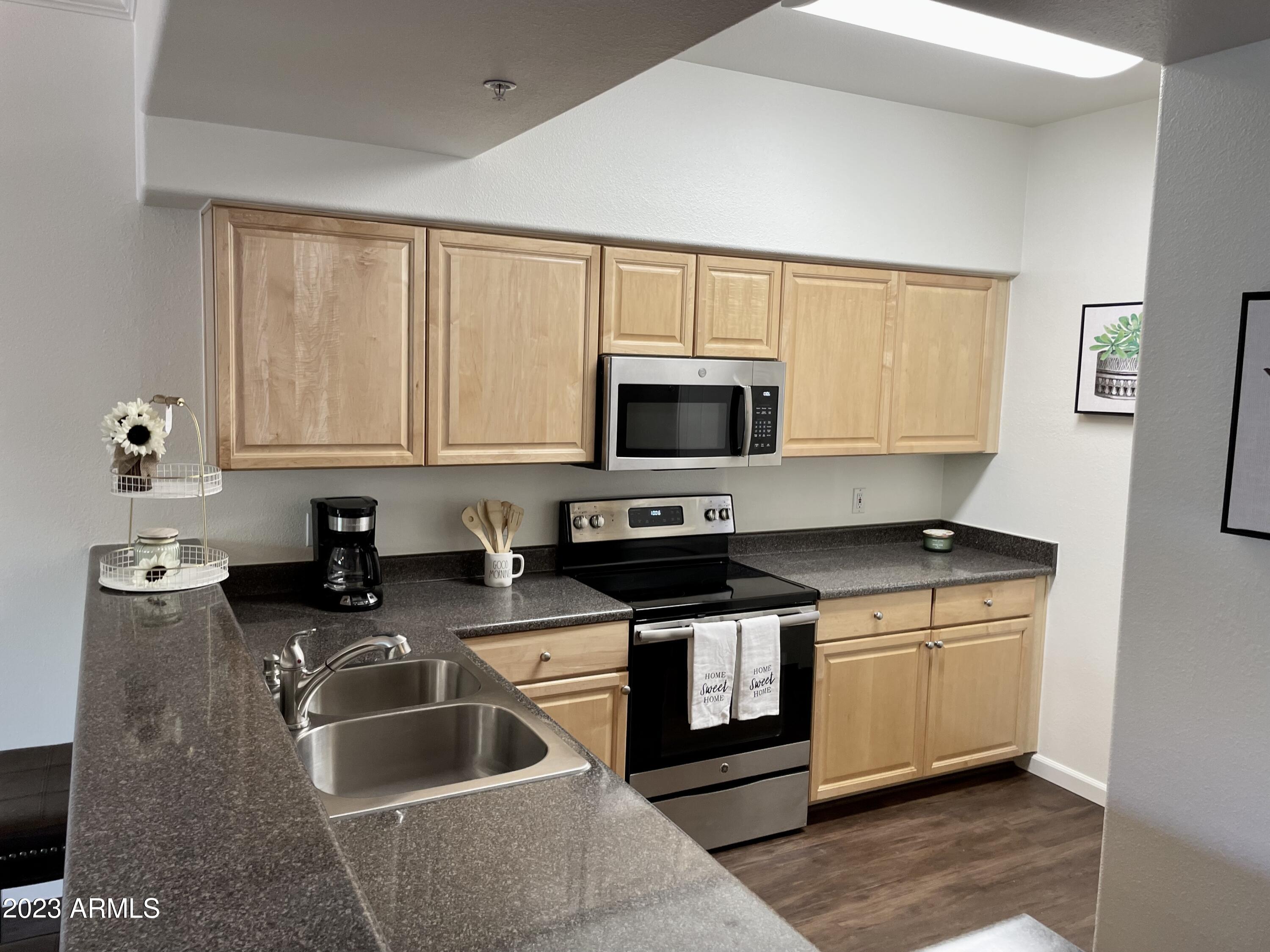 19777 N 76TH Street 1349