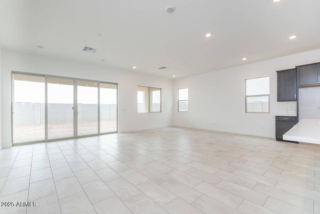 2226 E Foremaster Road