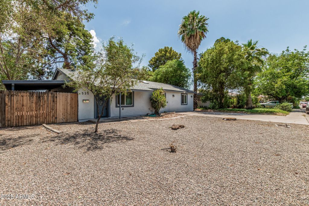 Photo of 535 W 15th Street, Tempe, AZ 85281 (MLS # 6888202)
