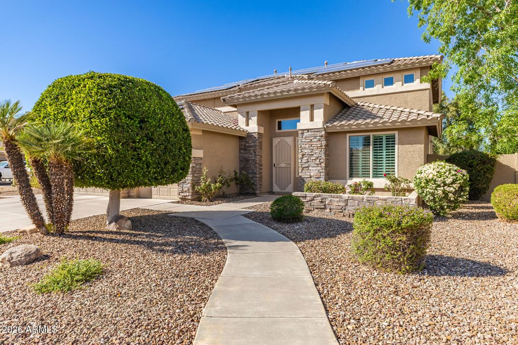 Photo of 7972 W Donald Drive, Peoria, AZ 85383 (MLS # 7002194)