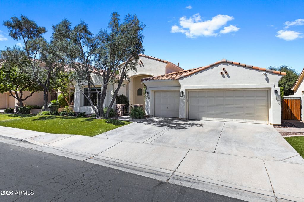 Photo of 4382 S Wildflower Place, Chandler, AZ 85248 (MLS # 7031912)