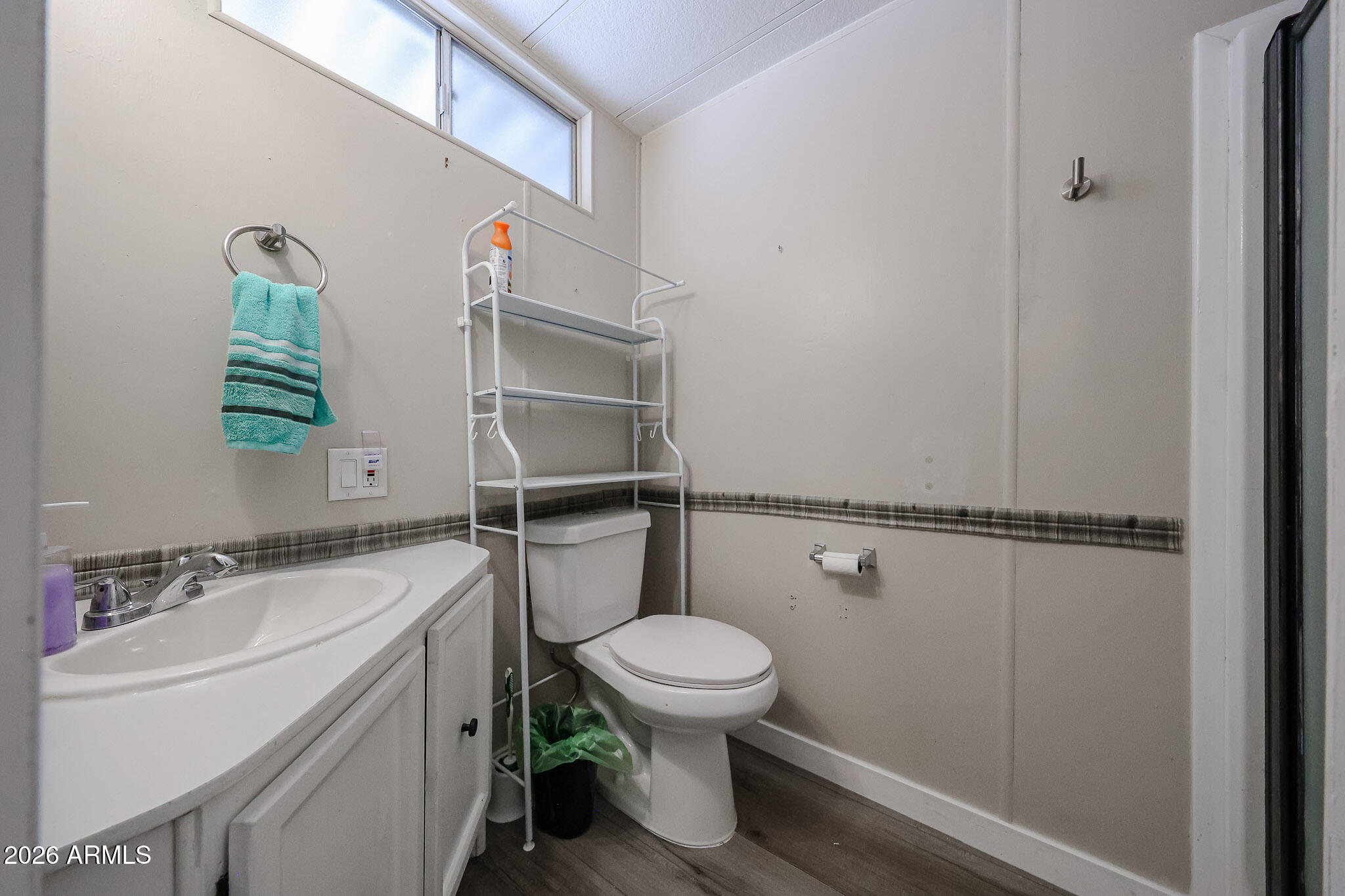 SUBDIVION OF E2 SEC 24 T3N R1E - Residential