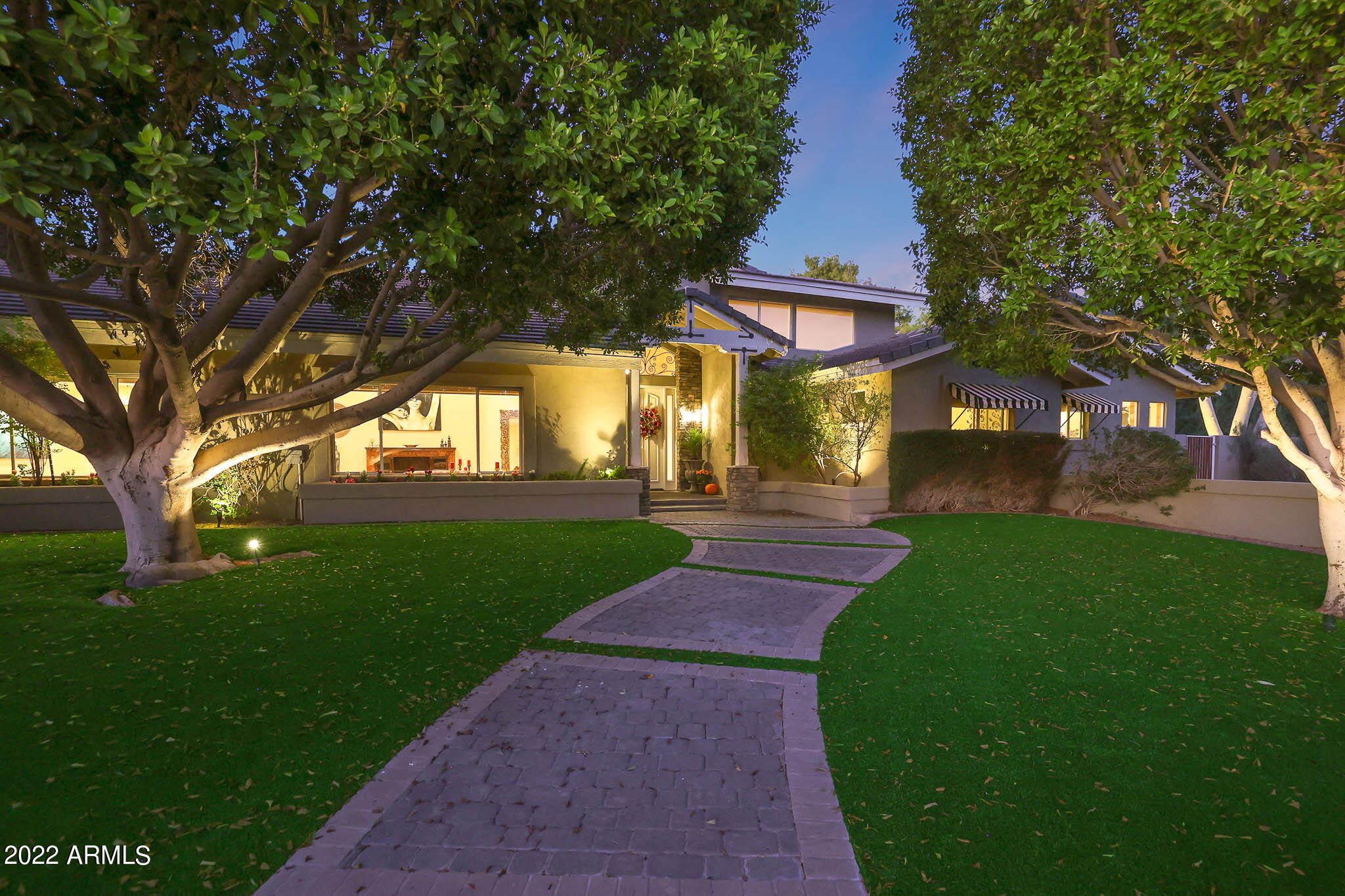 Vista Los Arcos - Residential