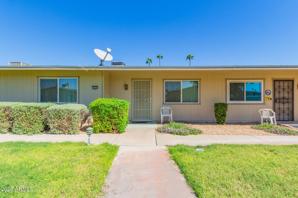 Photo of 10922 W Santa Fe Drive, Sun City, AZ 85351 (MLS # 6928654)