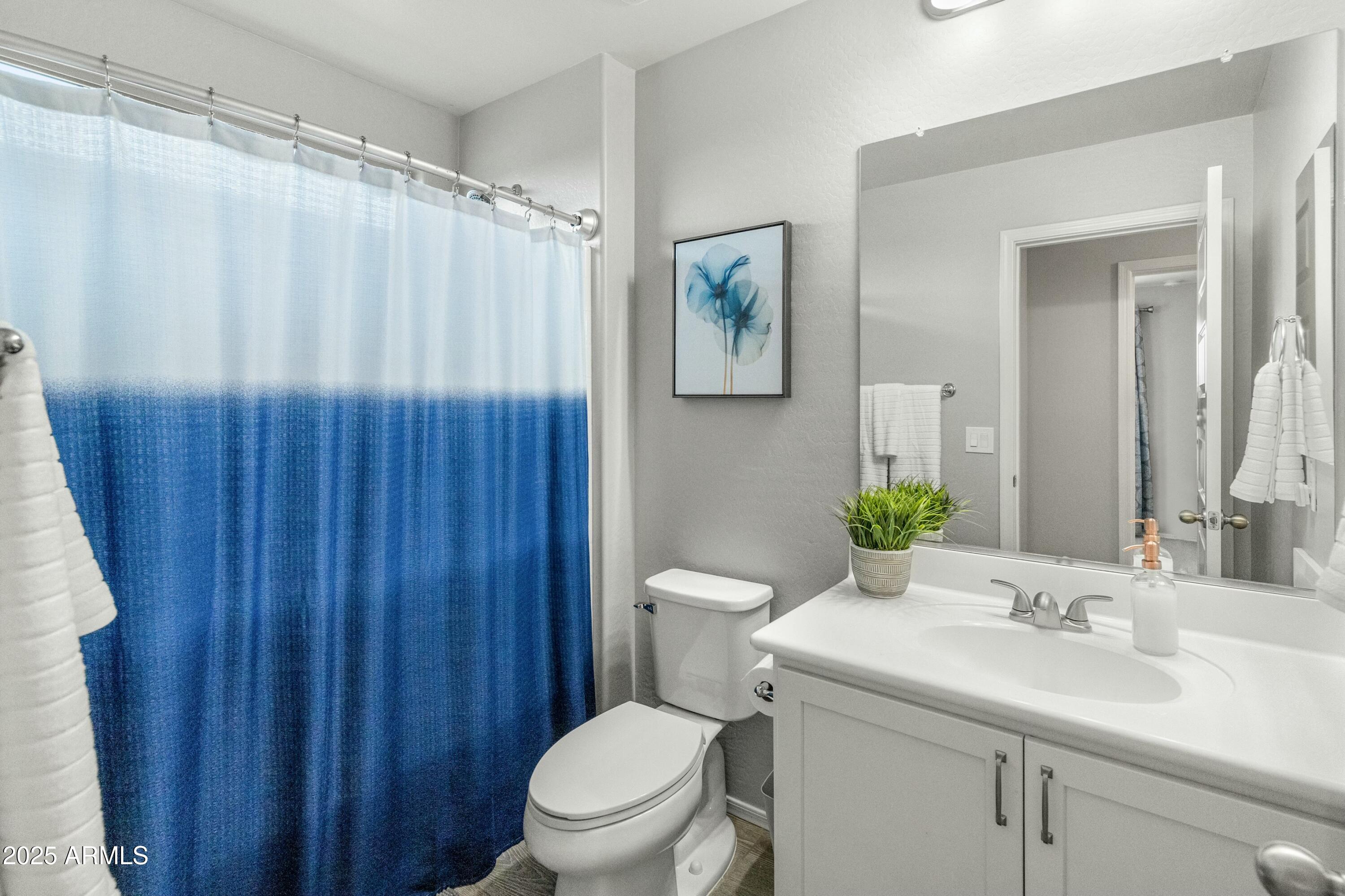 Surprise, Arizona 85387, United States, 4 Bedrooms Bedrooms, ,3 BathroomsBathrooms,Residential,Active,85049