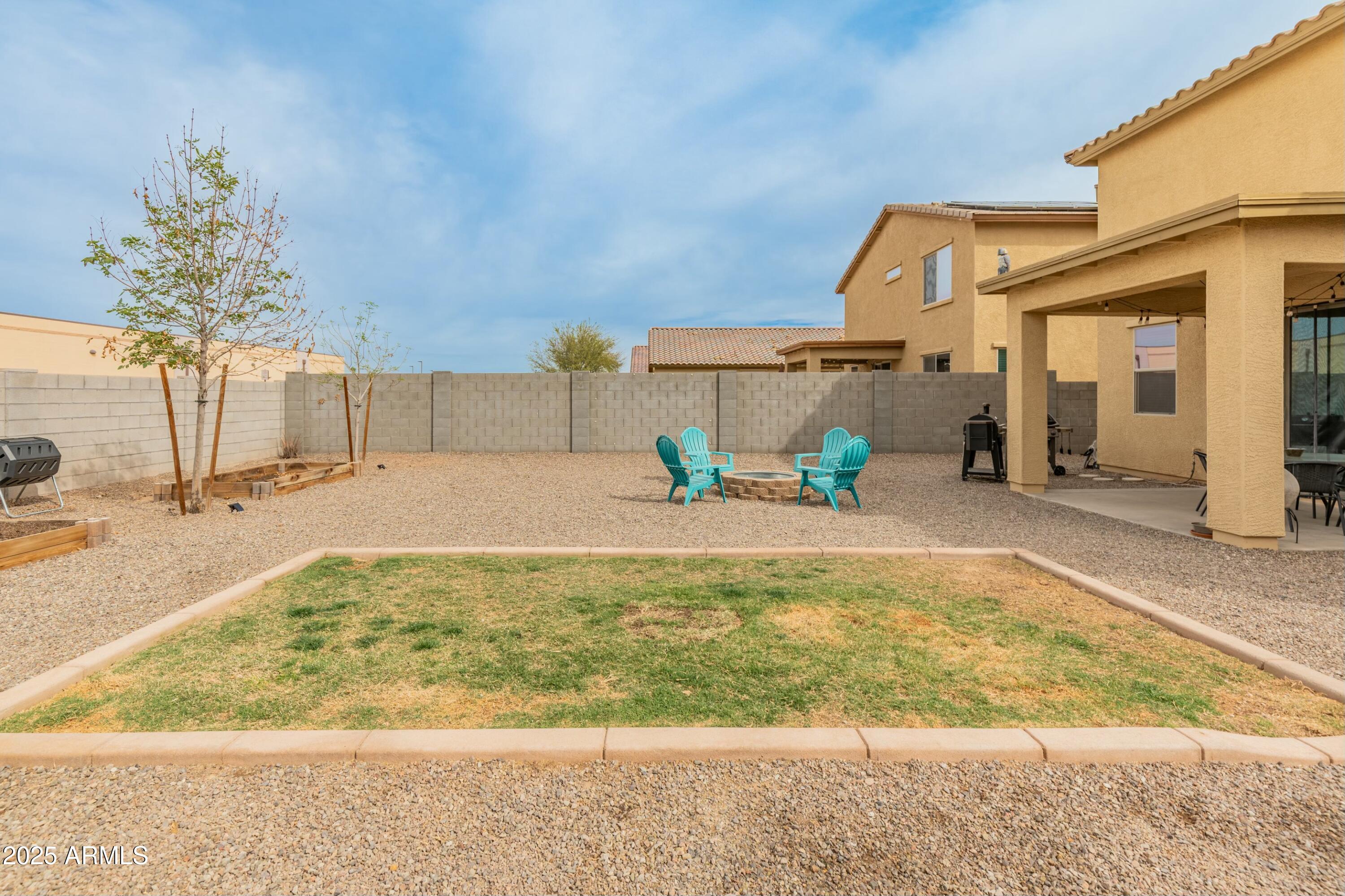 Surprise, Arizona 85387, United States, 4 Bedrooms Bedrooms, ,3 BathroomsBathrooms,Residential,Active,85049