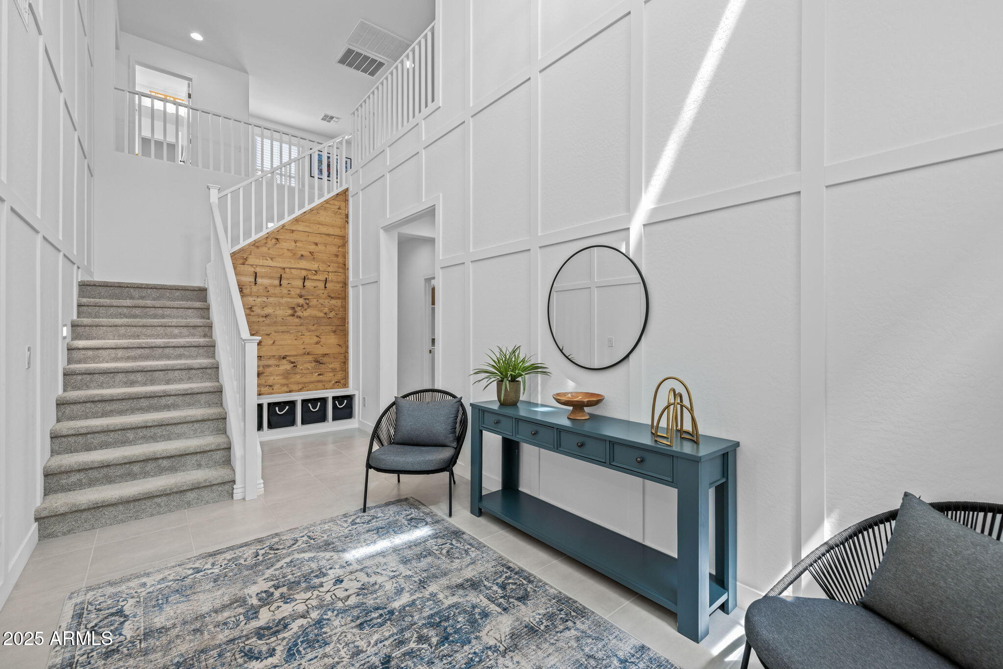 5647 S VENETO --