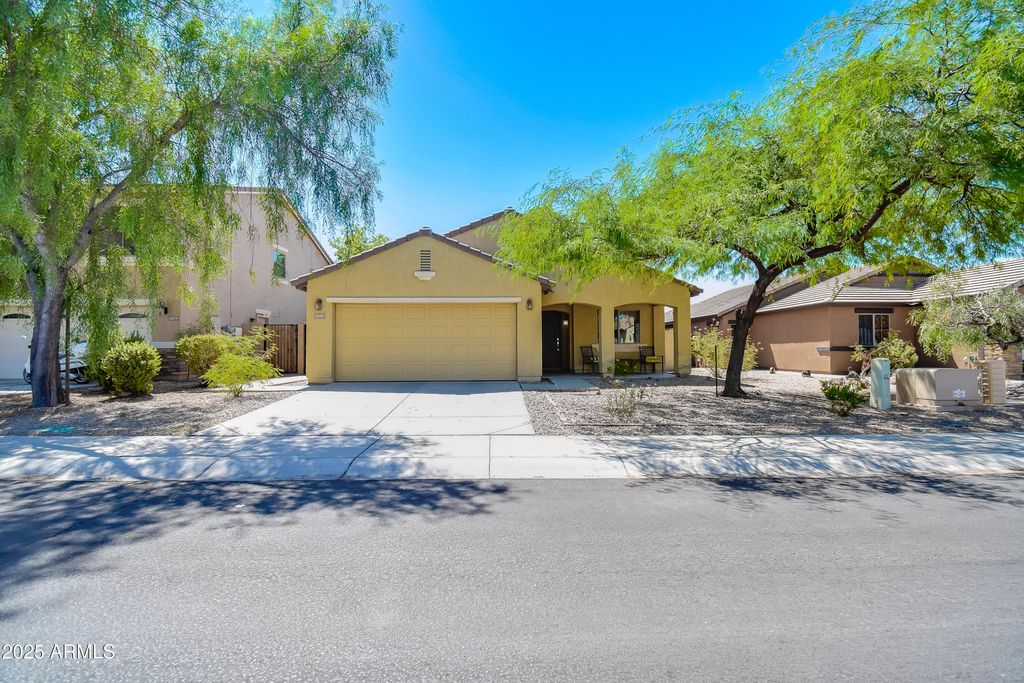 Photo of 23787 W Yavapai Street, Buckeye, AZ 85326 (MLS # 6917639)