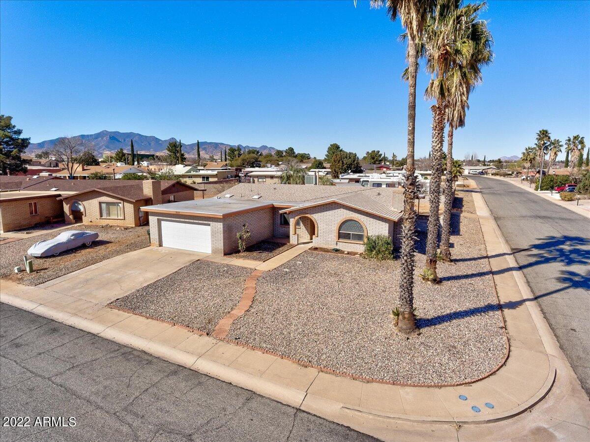 TRACT UNIT 109 - Residential