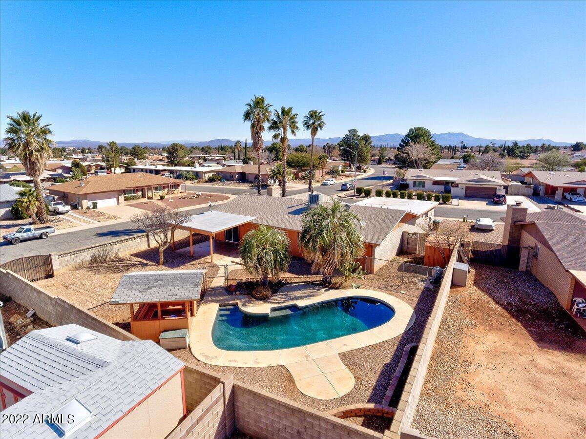 TRACT UNIT 109 - Residential
