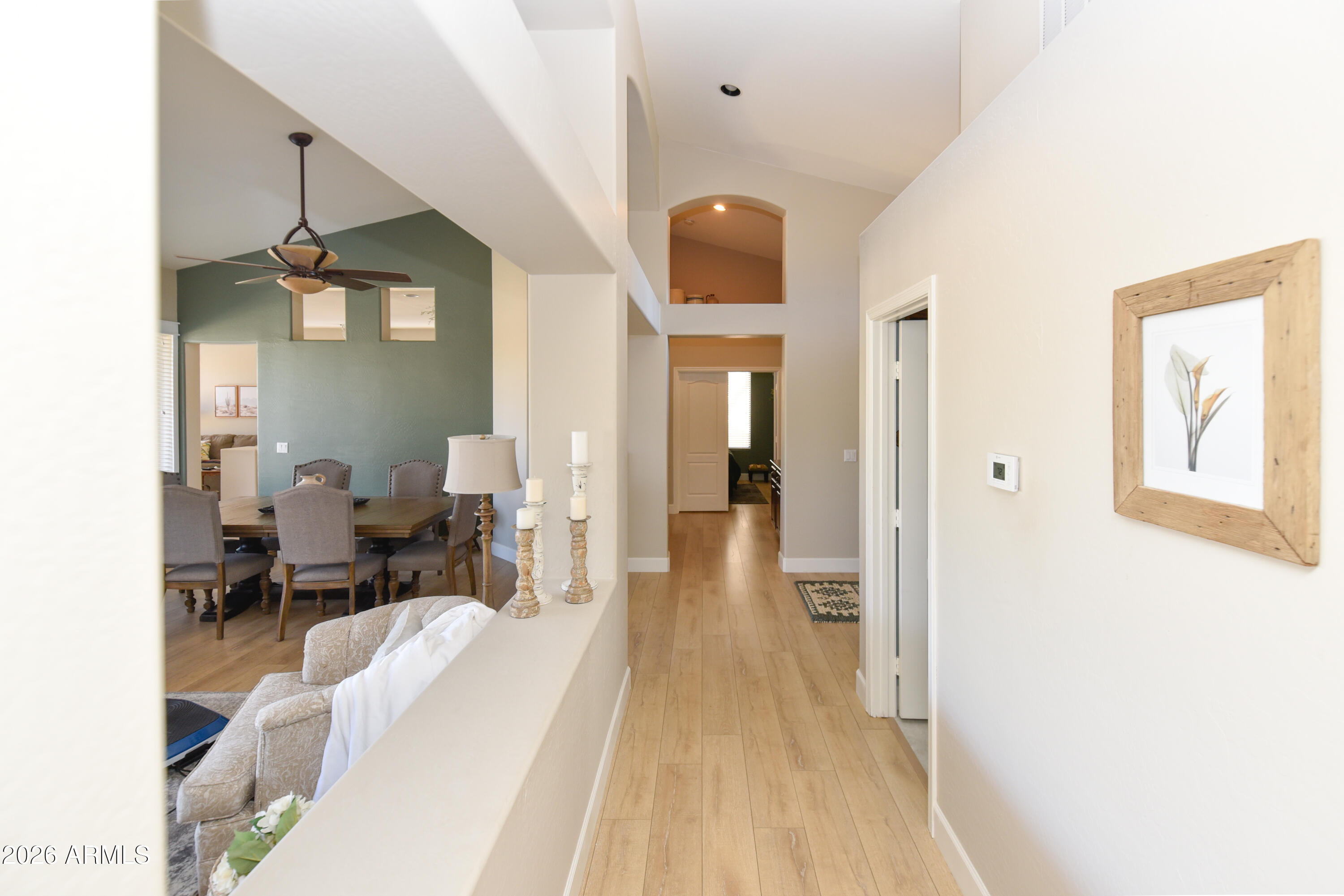 362 E HORSESHOE Avenue