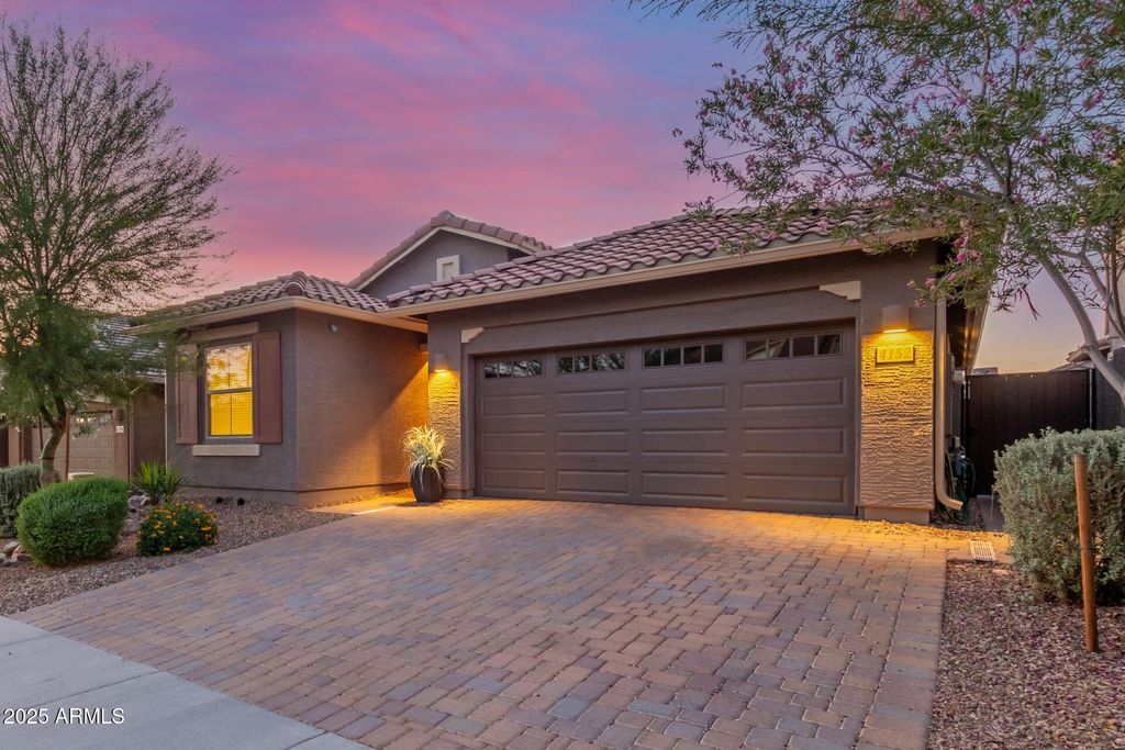 Photo of 4152 W Bradshaw Creek Lane, New River, AZ 85087 (MLS # 6885703)