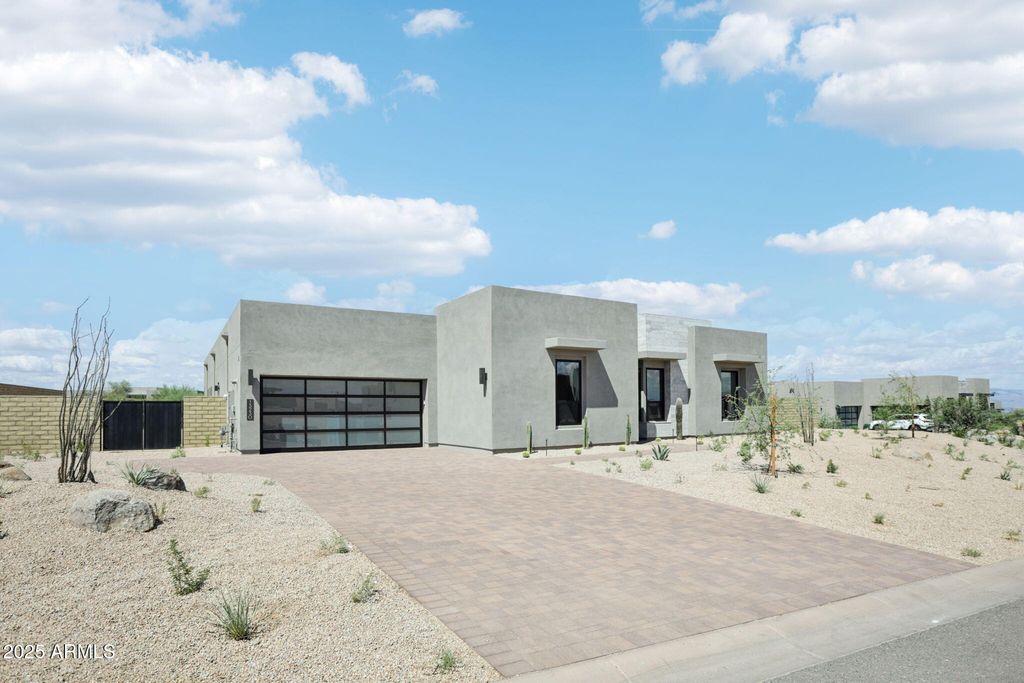 Photo of 13230 E Buckskin Trail, Scottsdale, AZ 85255 (MLS # 6932639)