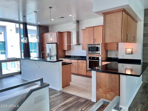 MLS: 6866110