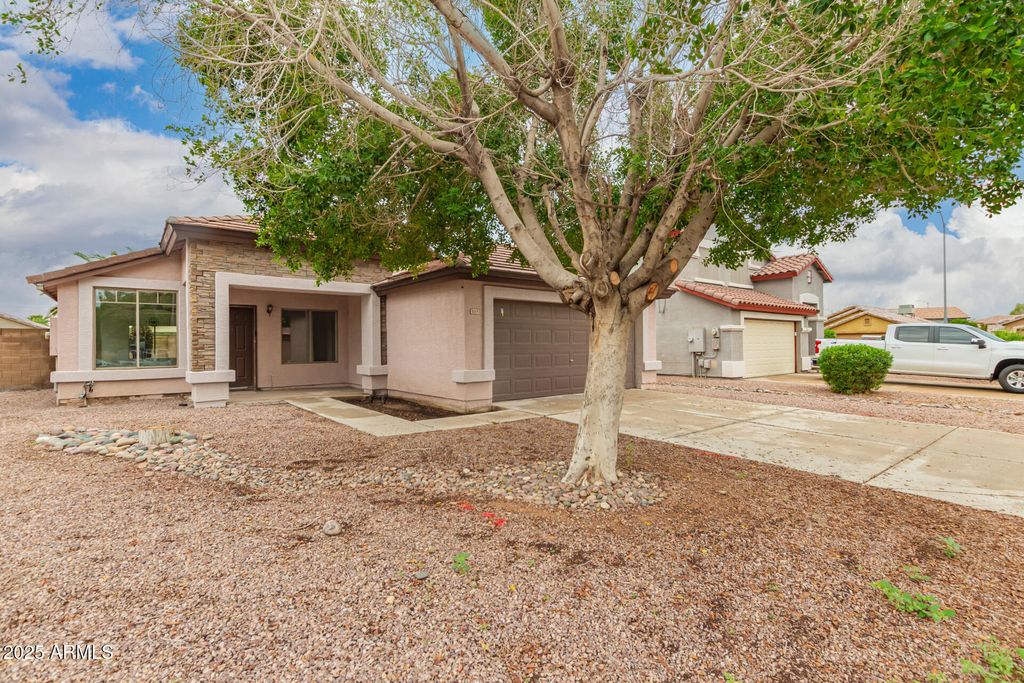 Photo of 8559 W Sunnyslope Lane, Peoria, AZ 85345 (MLS # 6925758)
