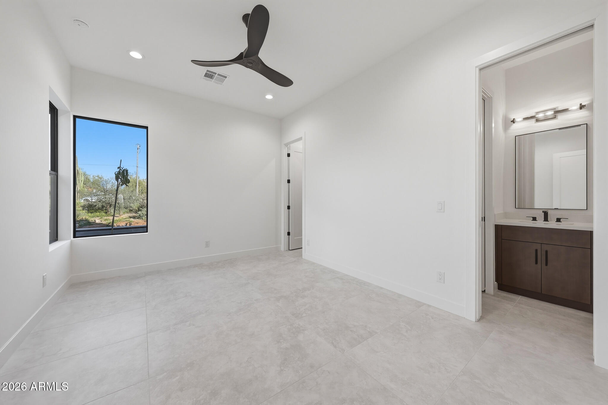 Phoenix, Arizona, 85086, United States, 4 Bedrooms Bedrooms, ,5 BathroomsBathrooms,Residential,Active,2028247