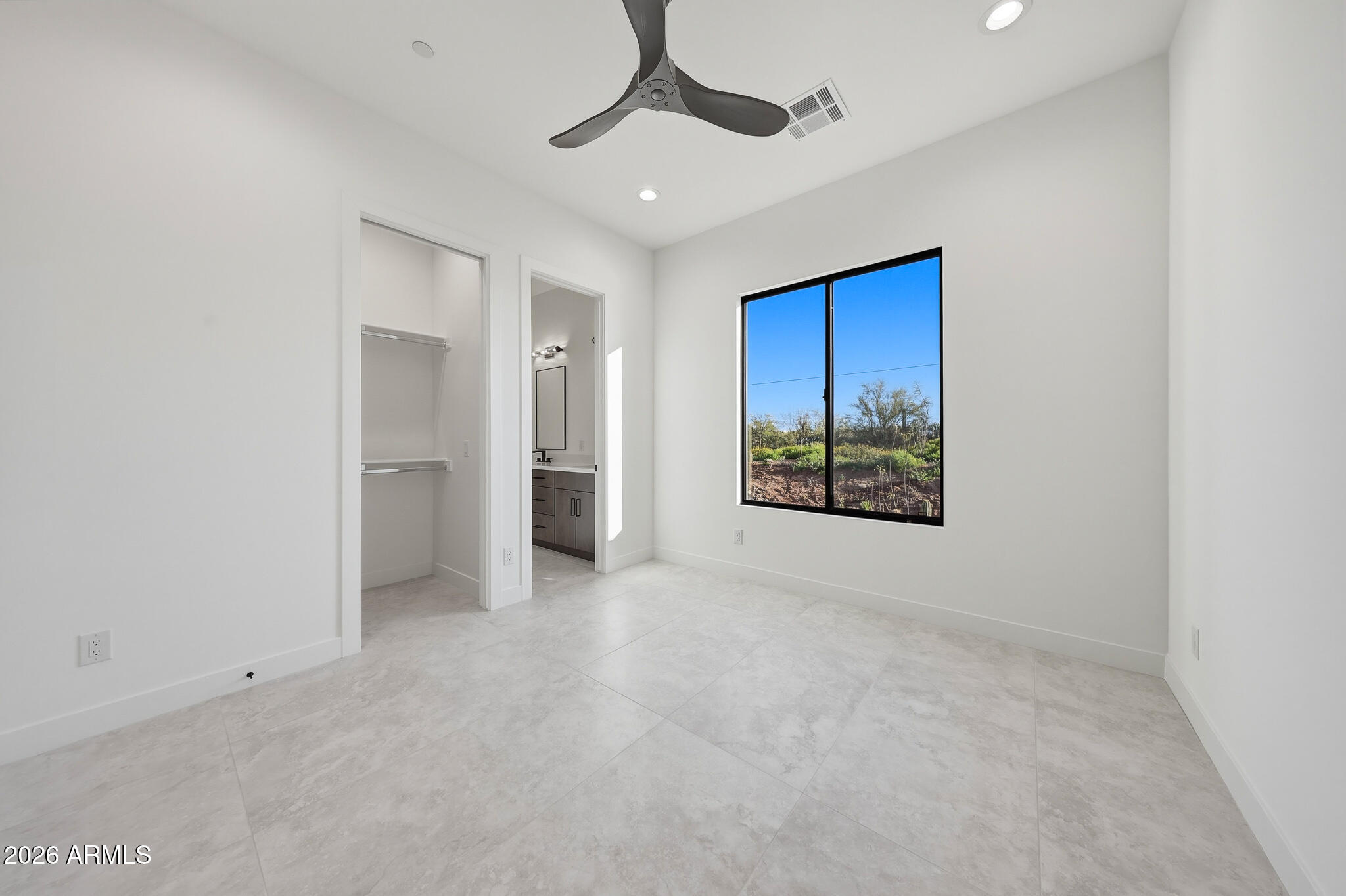 Phoenix, Arizona, 85086, United States, 4 Bedrooms Bedrooms, ,5 BathroomsBathrooms,Residential,Active,2028247