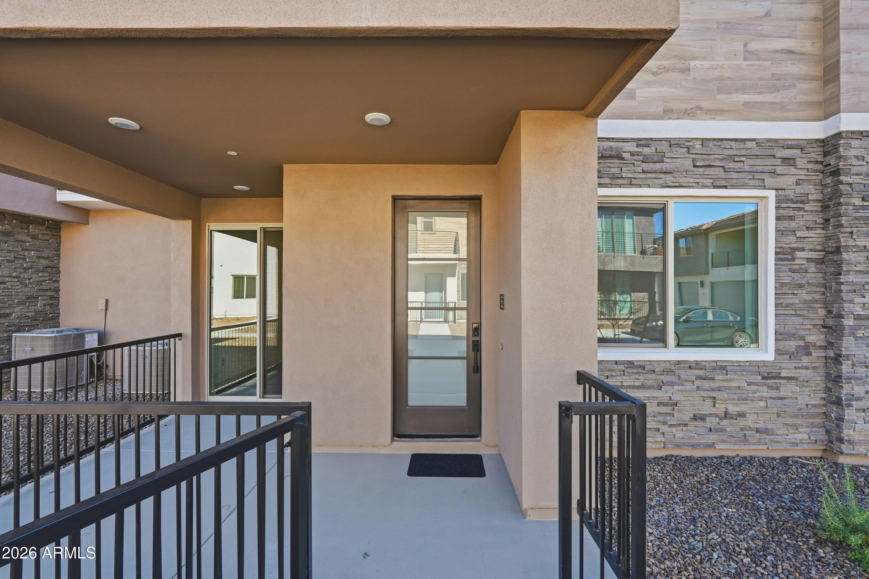 2121 W Sonoran Desert Drive 83