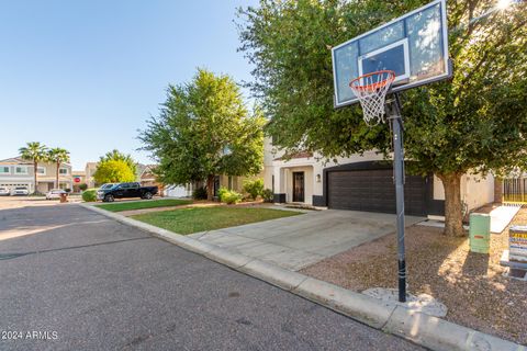 A home in San Tan Valley