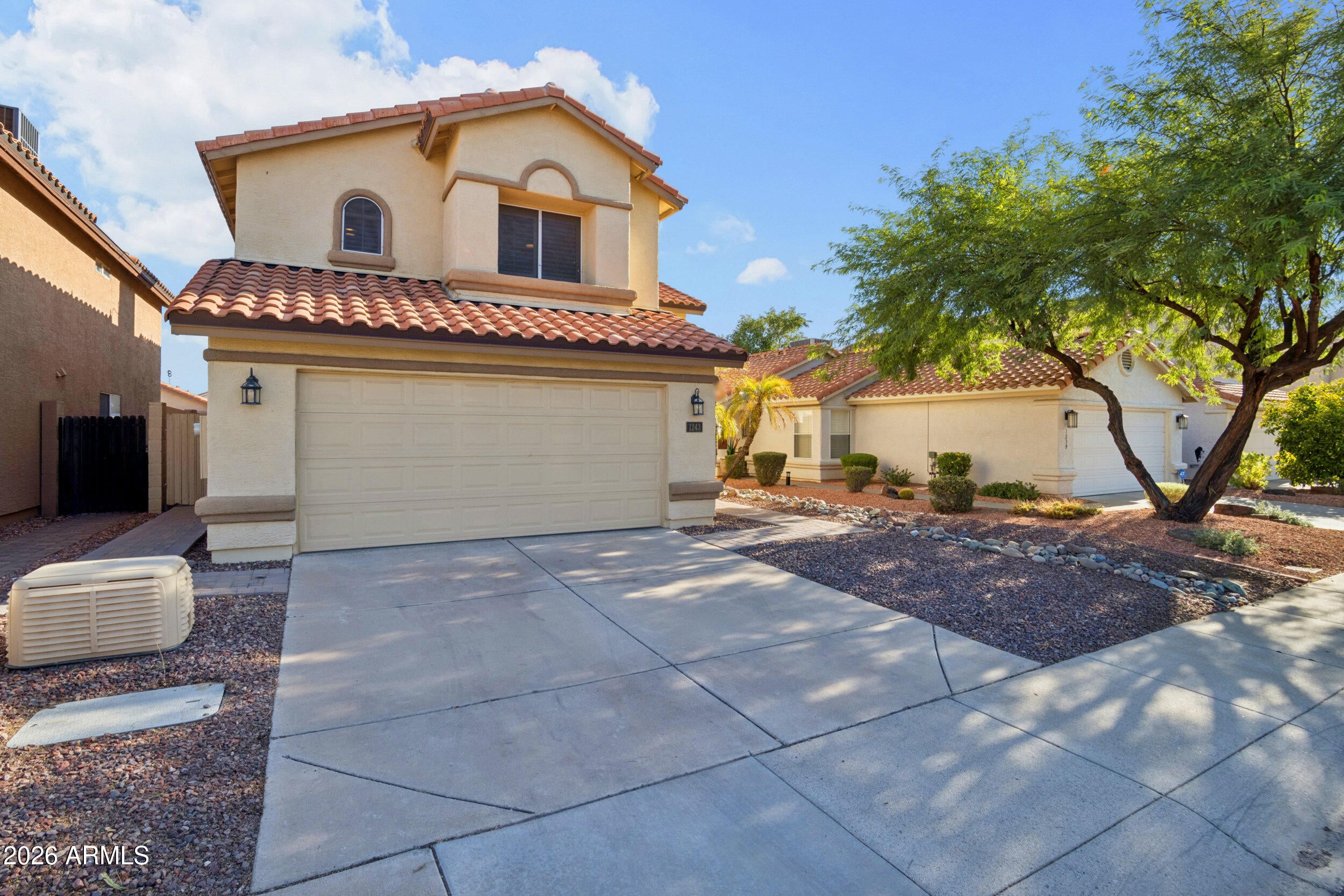 1243 E MURIEL Drive
