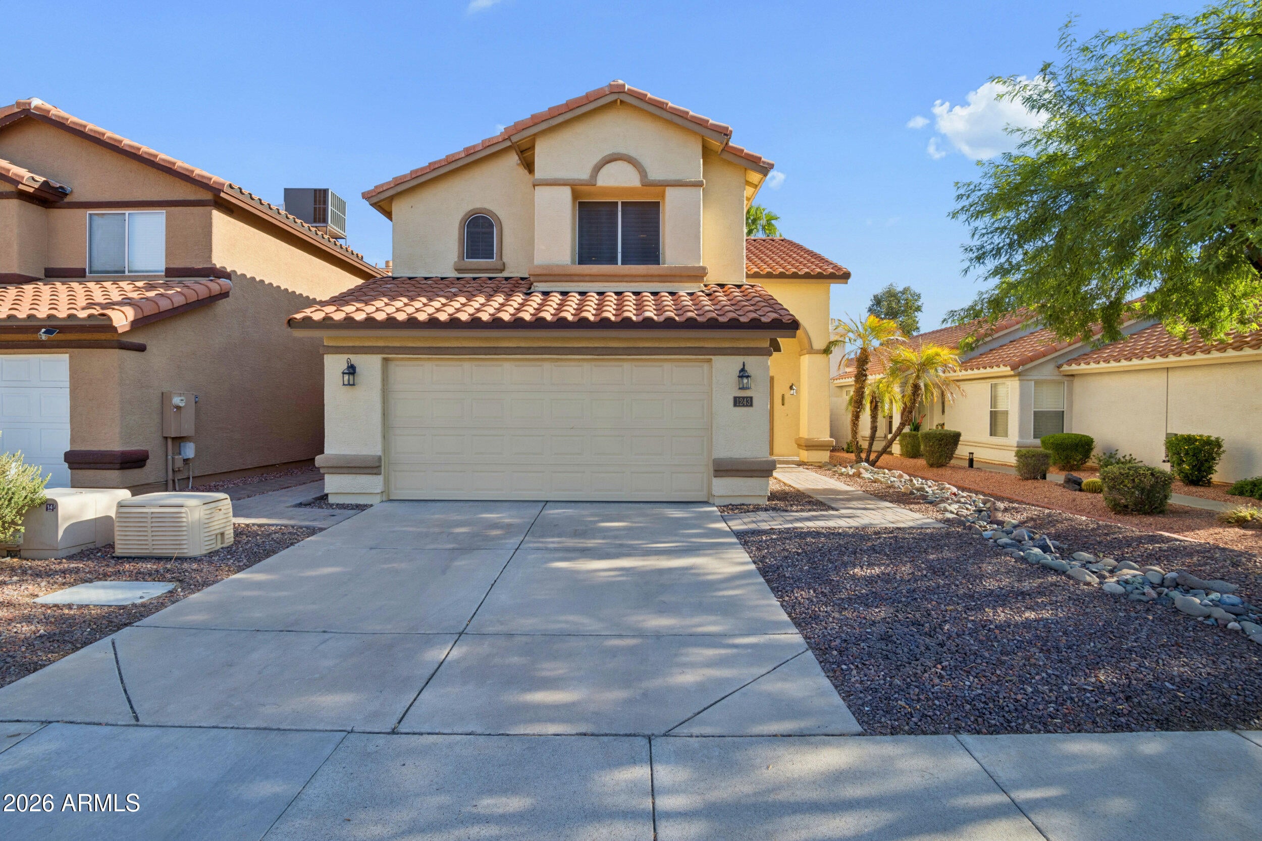 1243 E MURIEL Drive