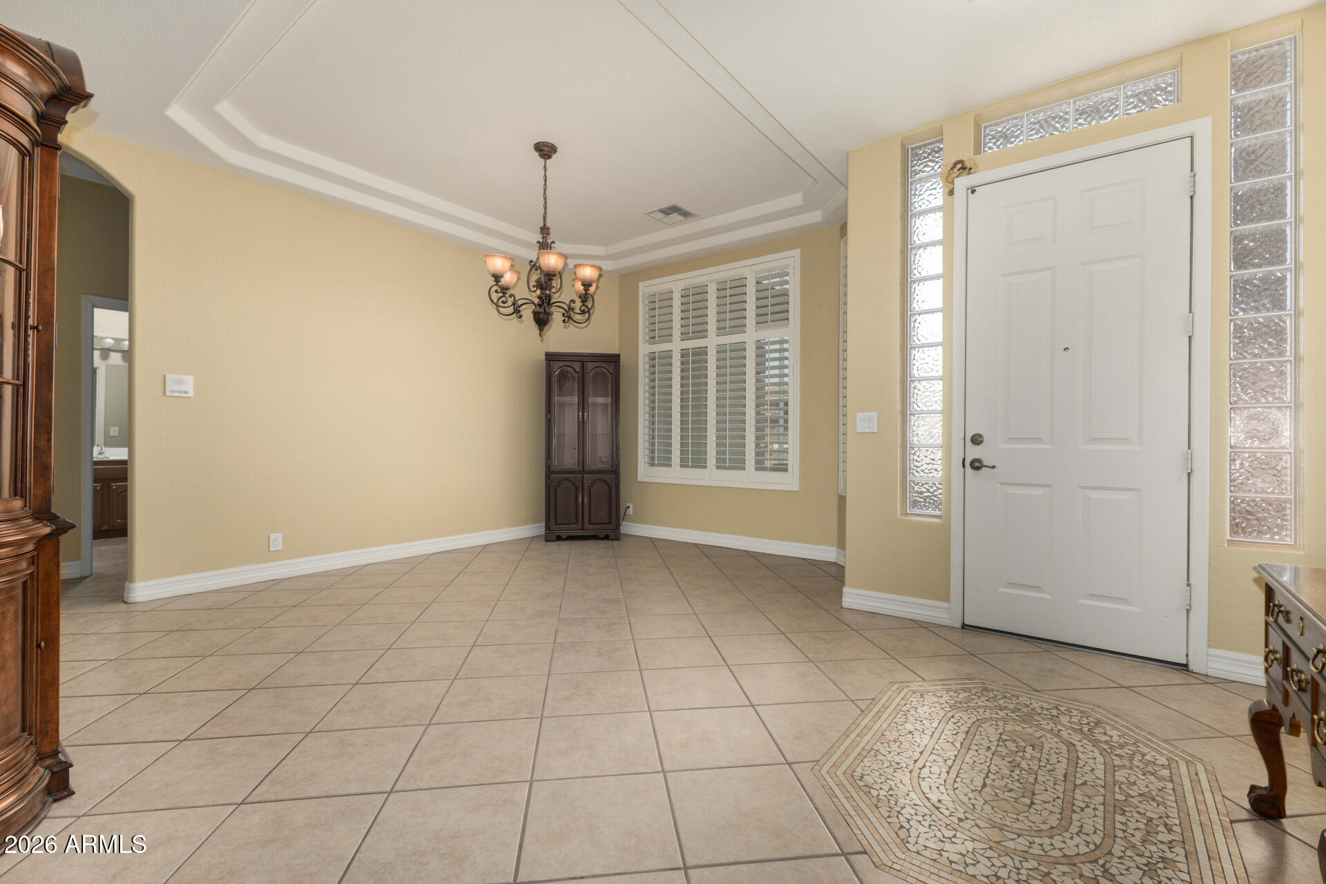 11009 E NEVILLE Avenue