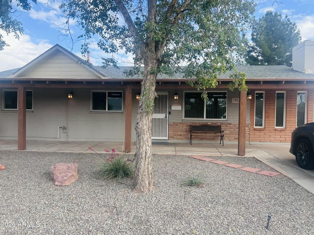 Photo of 1621 S Marilyn Ann Drive, Tempe, AZ 85281 (MLS # 6983310)