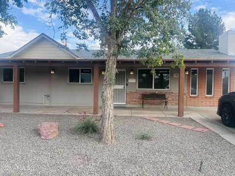 1621 S MARILYN ANN Drive Tempe AZ 85281