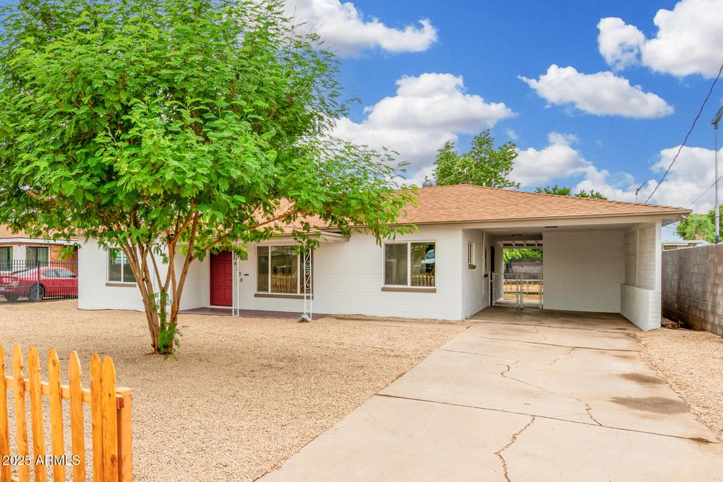 Photo of 6236 W Maryland Avenue, Glendale, AZ 85301 (MLS # 6932398)