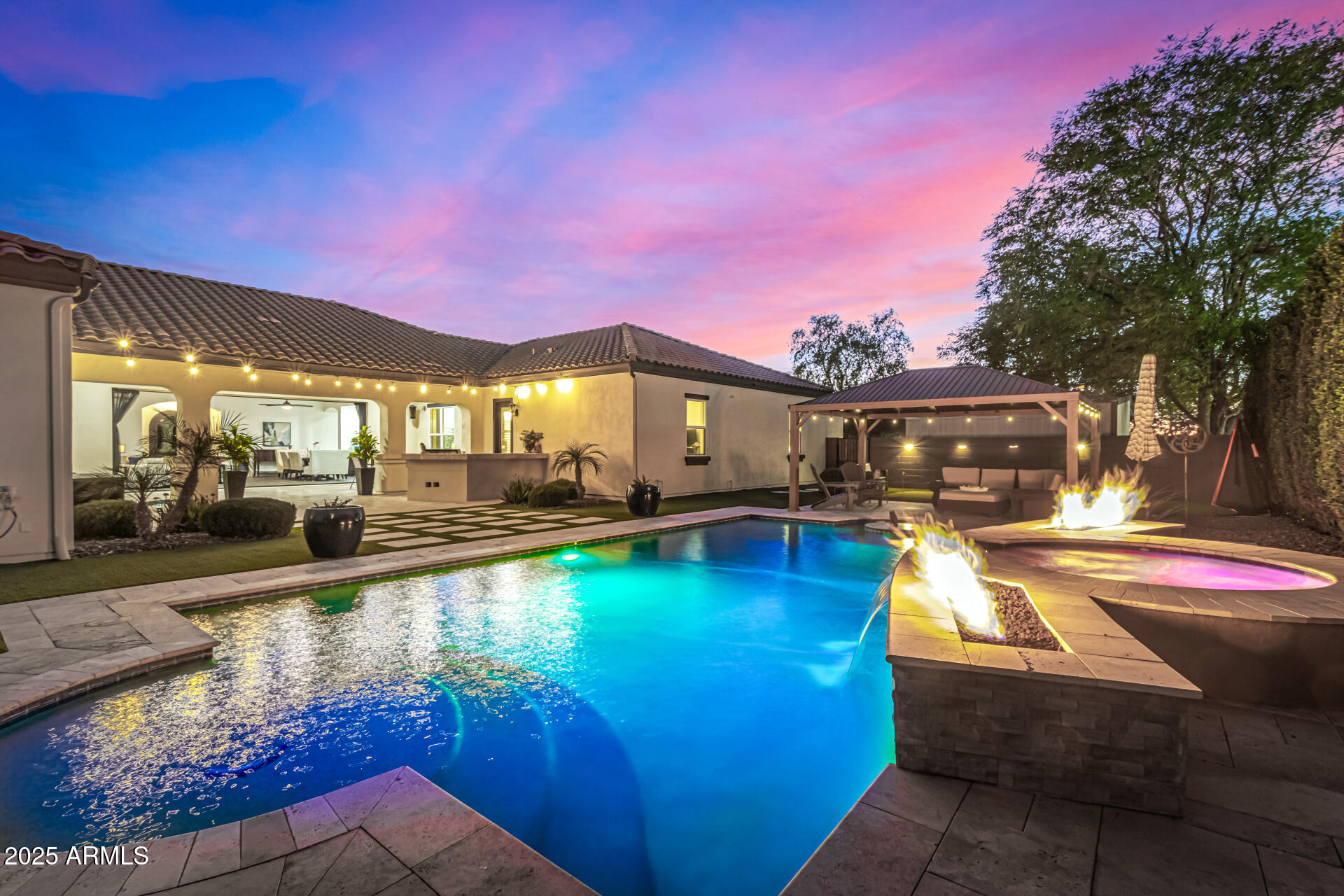 4368 E ESTRELLA Court