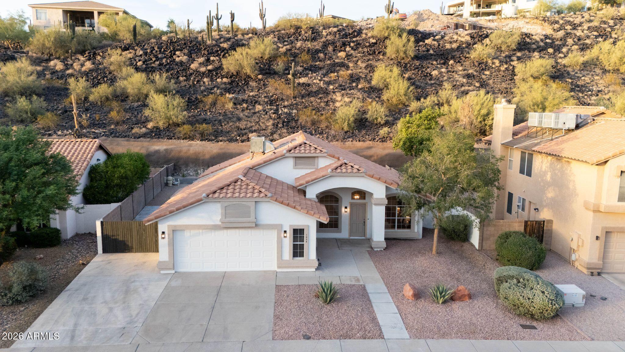 1634 W ACOMA Drive