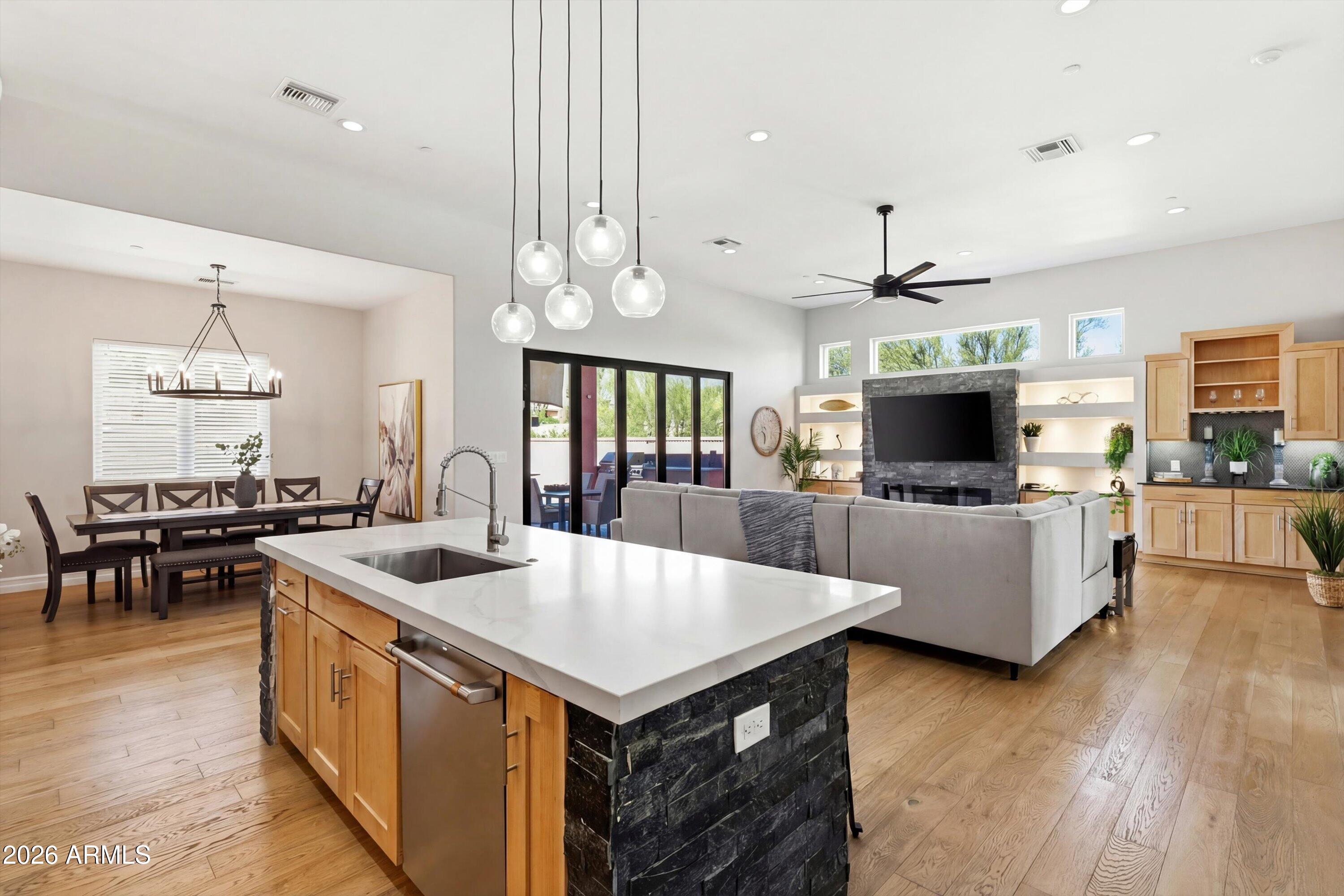 FOUNTAIN HILLS ARIZONA NO. 401B - Residential