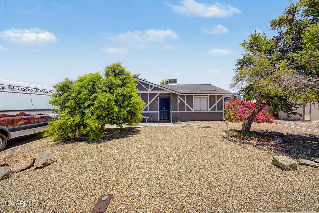 Photo of 9036 W Royal Palm Road, Peoria, AZ 85345 (MLS # 7044798)