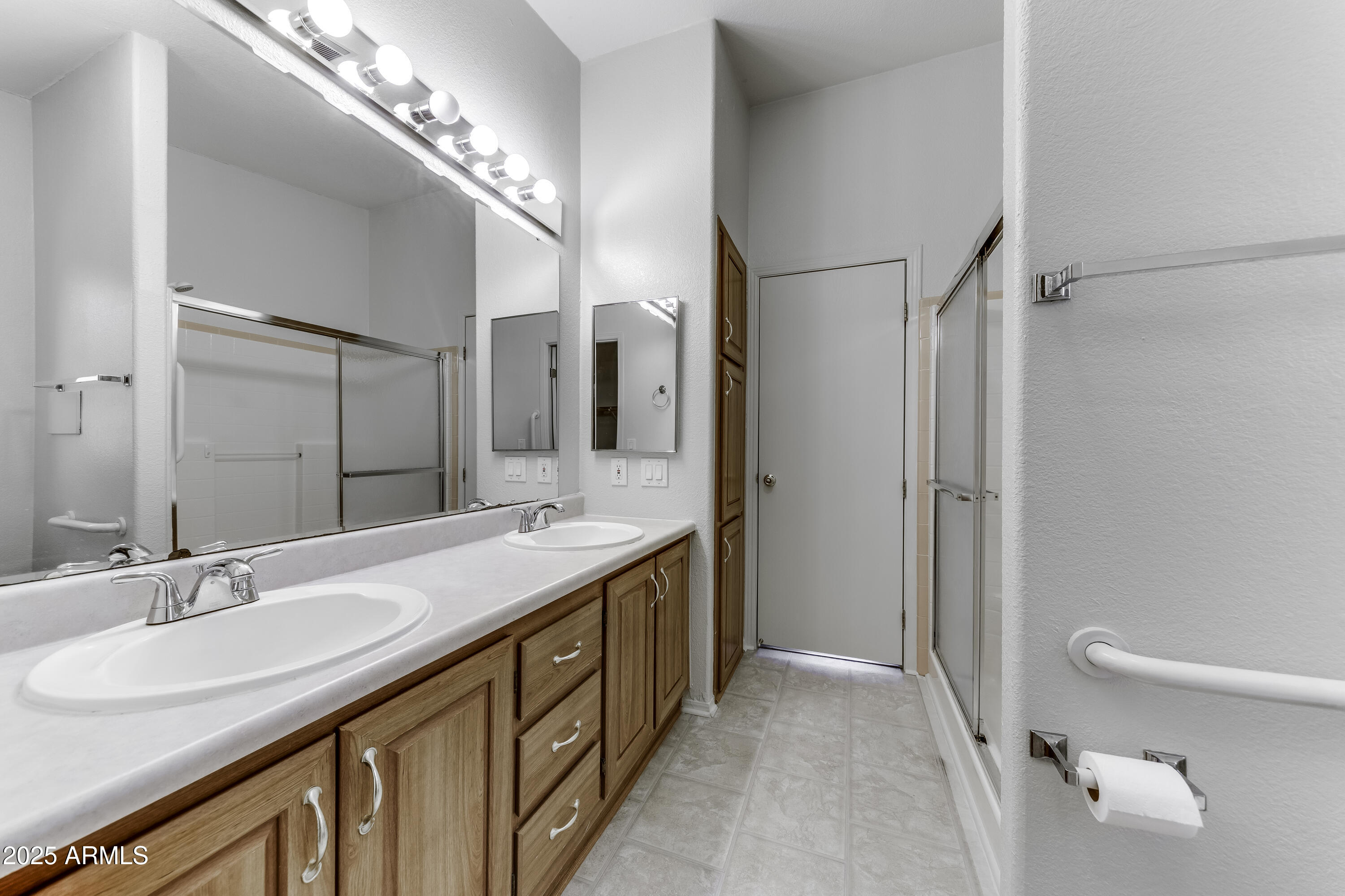 17200 W BELL Road 2360