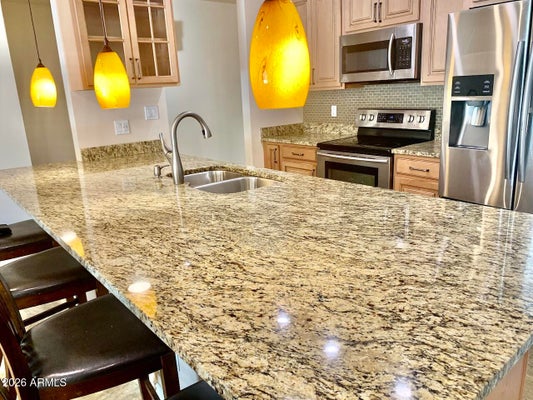 15611 N 57TH LN, GLENDALE, AZ 85306 - Image d5e5a526528cff9c72c0c9640ea886d2/2061421135