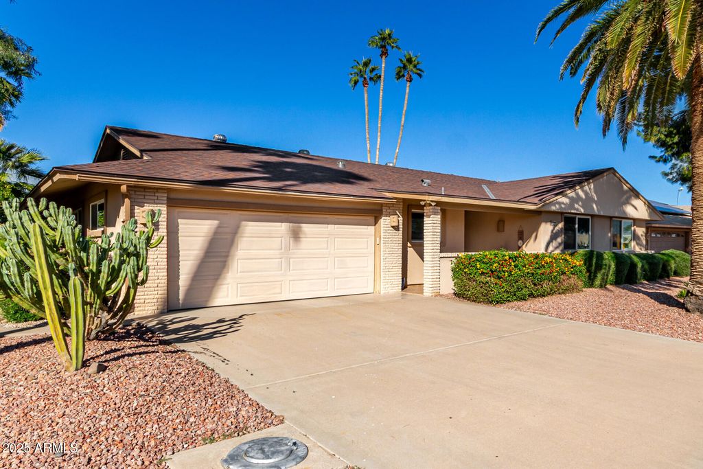 Photo of 10720 W Saratoga Circle, Sun City, AZ 85351 (MLS # 6940030)