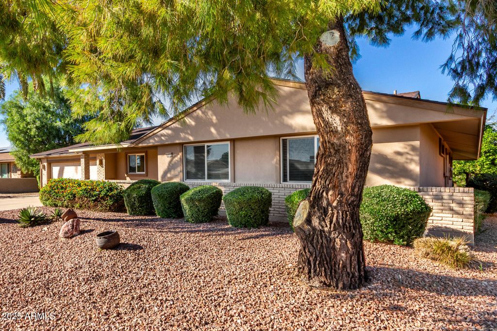 Photo of 10720 W Saratoga Circle, Sun City, AZ 85351 (MLS # 6940030)