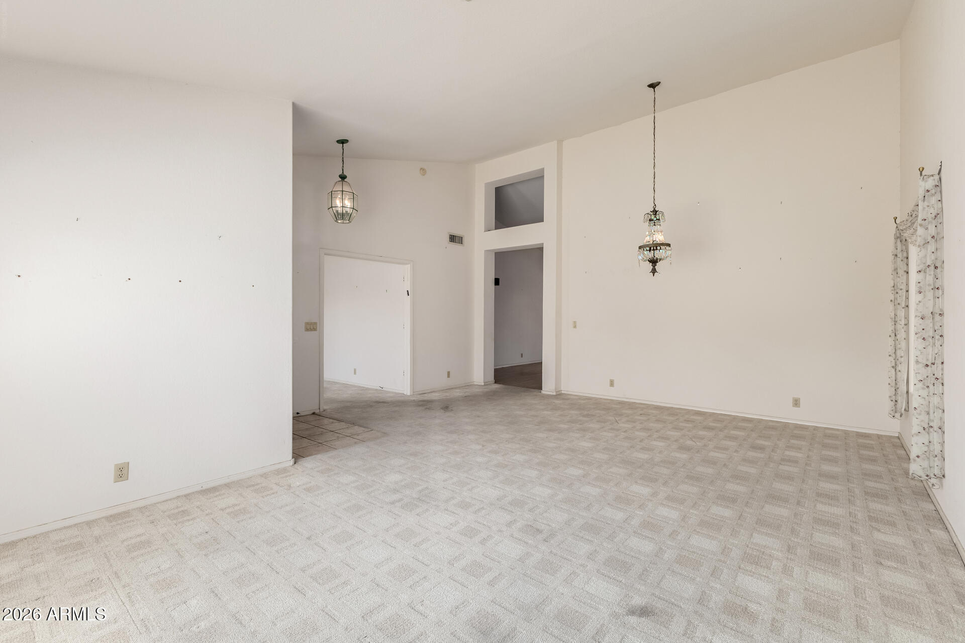 1320 W MOUNTAIN SKY Avenue