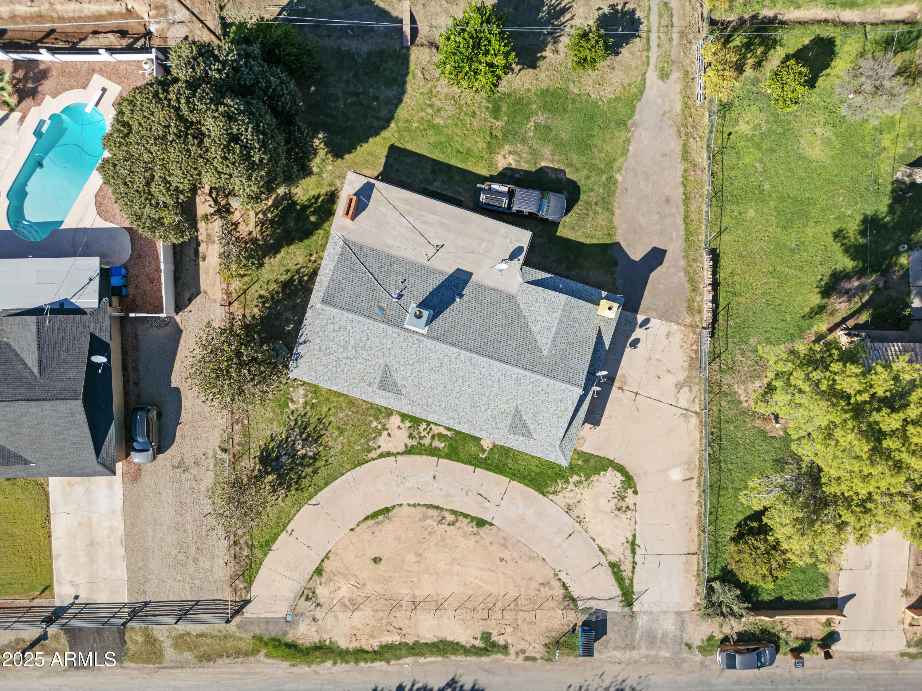 11132 W HIDALGO Avenue