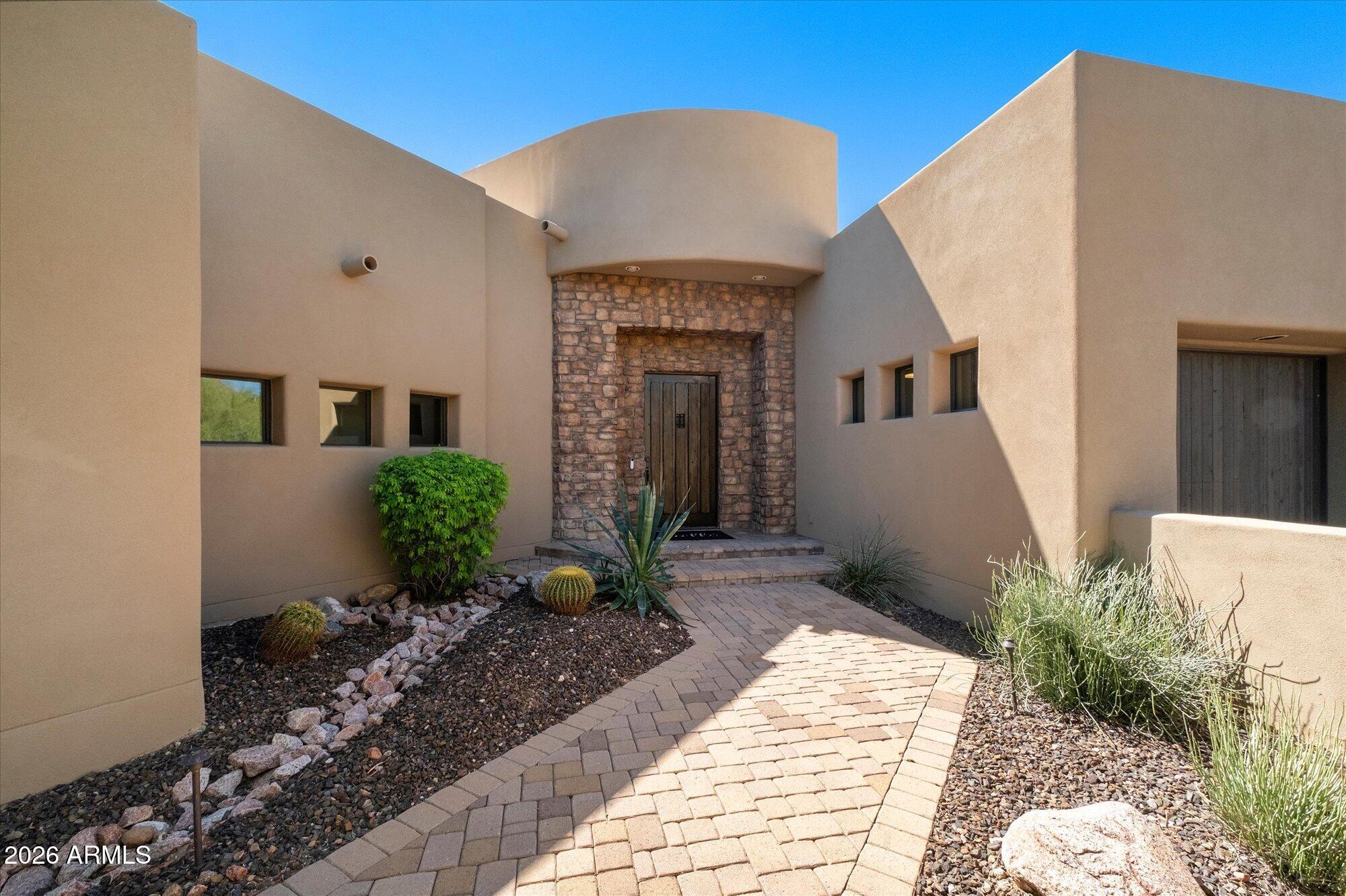 14819 E PARADISE Drive
