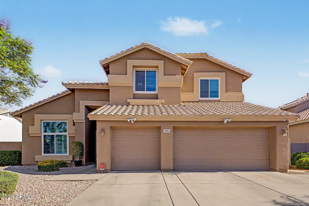 Photo of 5933 W Via Montoya Drive, Glendale, AZ 85310 (MLS # 7025086)
