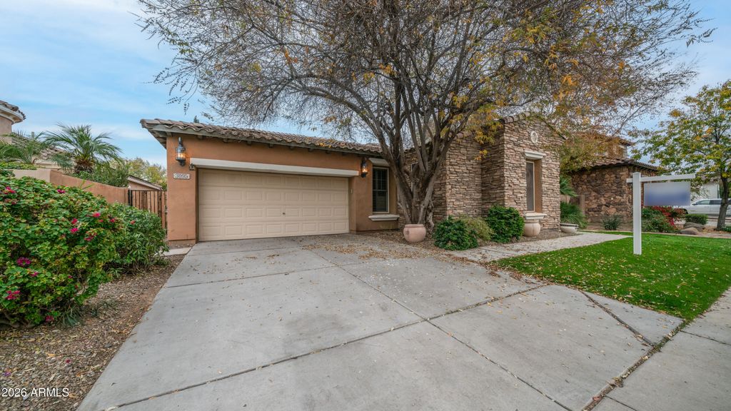 Photo of 3095 S Ashley Drive, Chandler, AZ 85286 (MLS # 6965312)