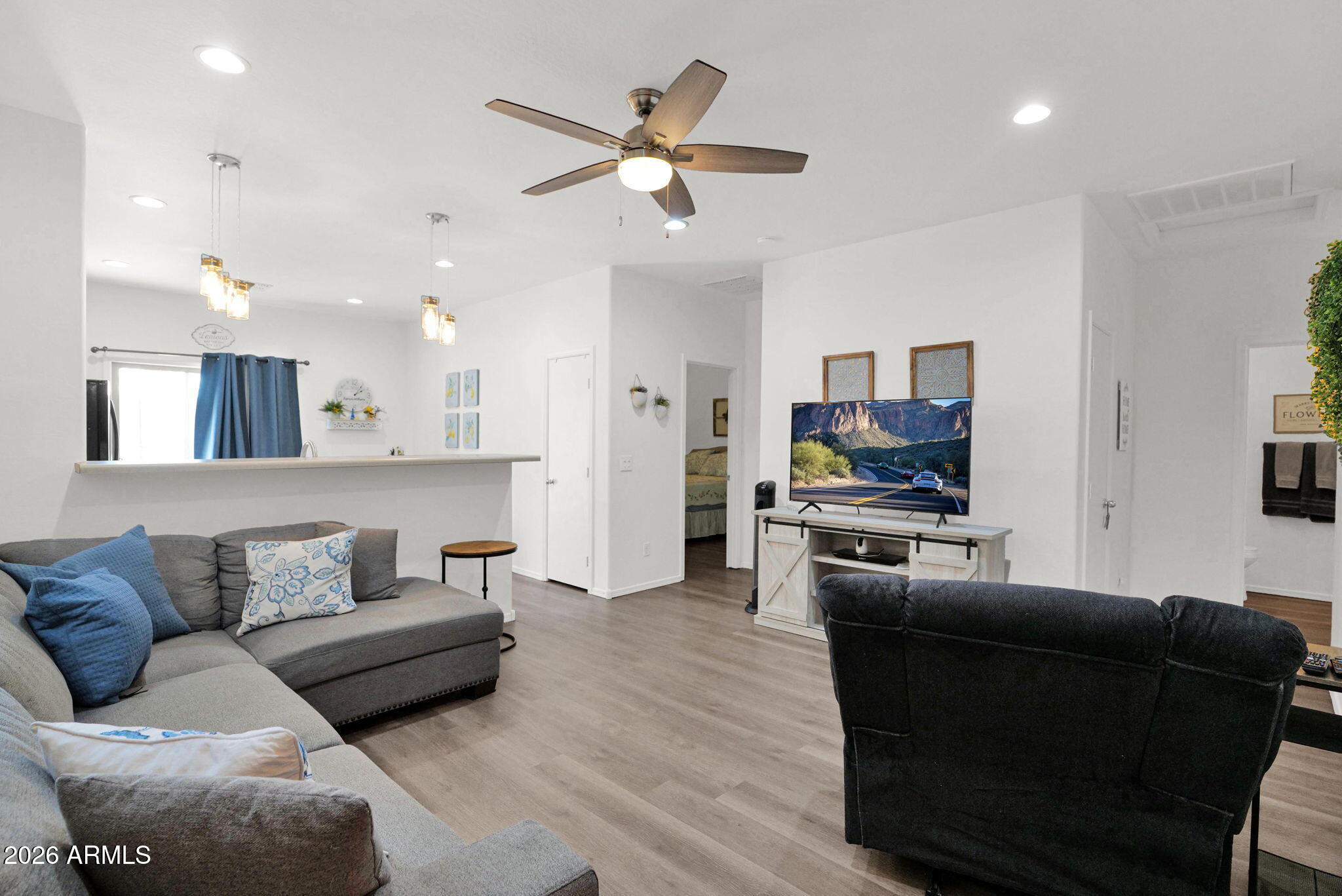 7043 W MCMAHON Way