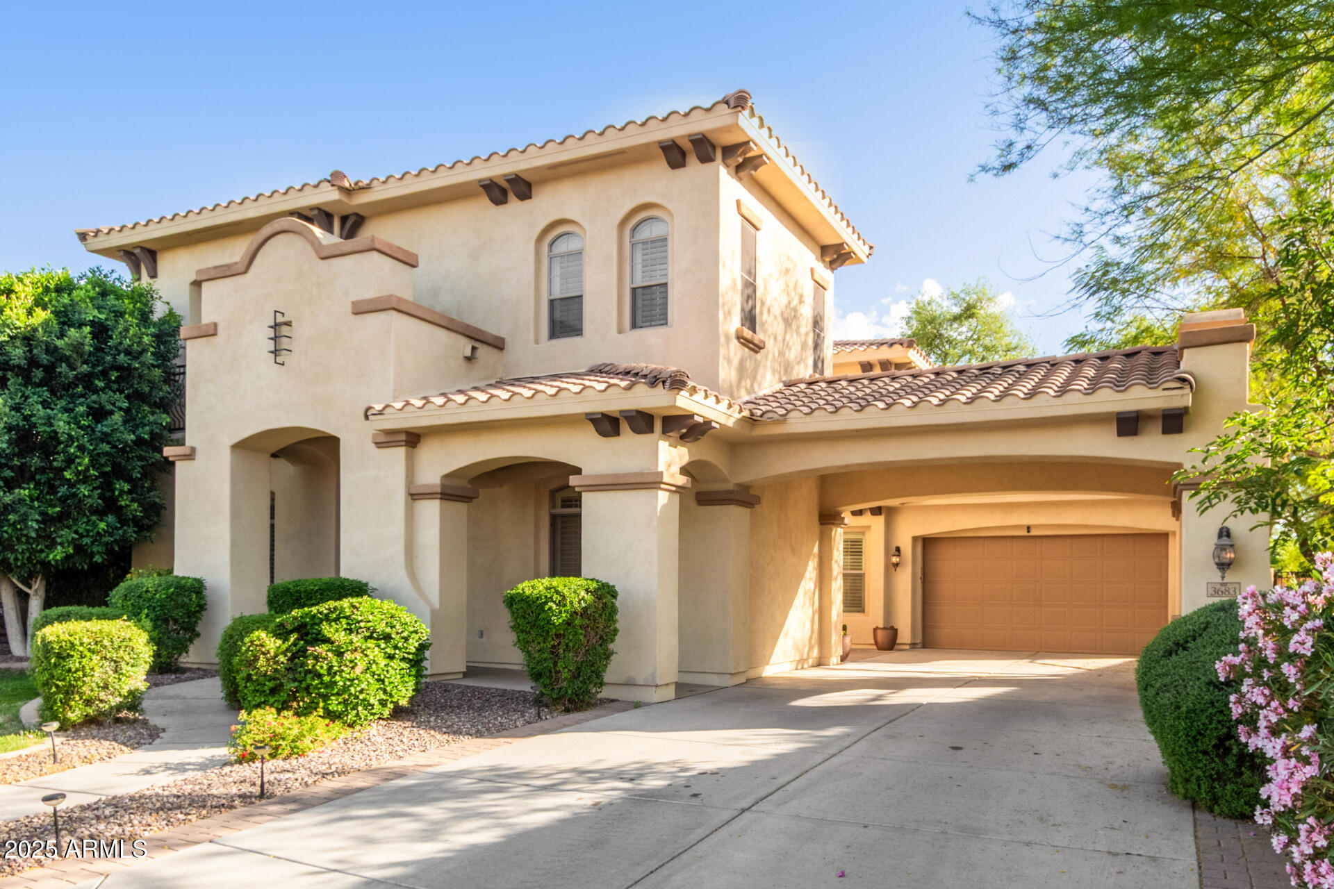 3683 E NOLAN Drive